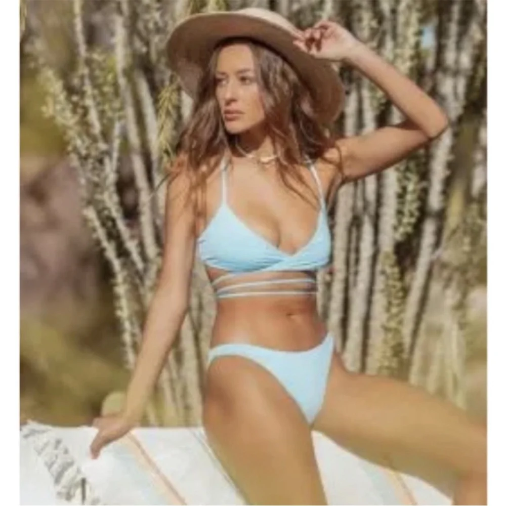 L SPACE Sky Blue Kristen Swimsuit Bikini Top